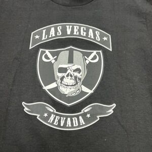 Las Vegas Raiders Football Logo T-Shirt Black Short Sleeve Mens Medium